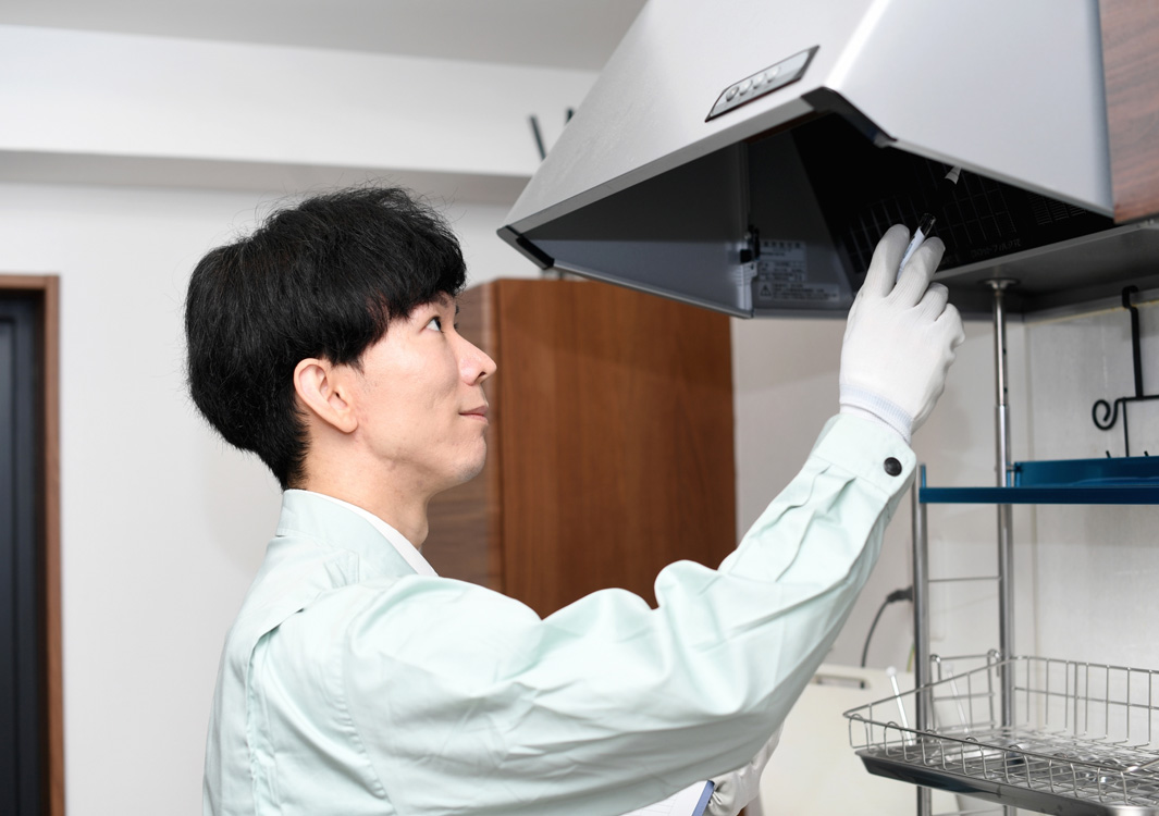 キッチン・換気扇などの頑固な汚れを徹底洗浄