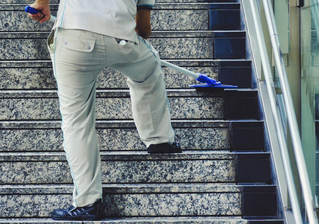 オフィス・店舗・公共施設の片付け・清掃